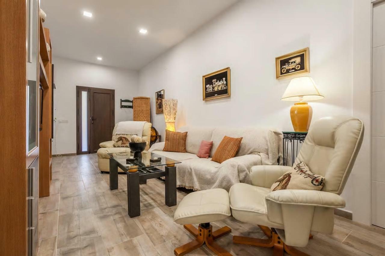 Villa Del Manzano Villanueva del Ariscal Экстерьер фото